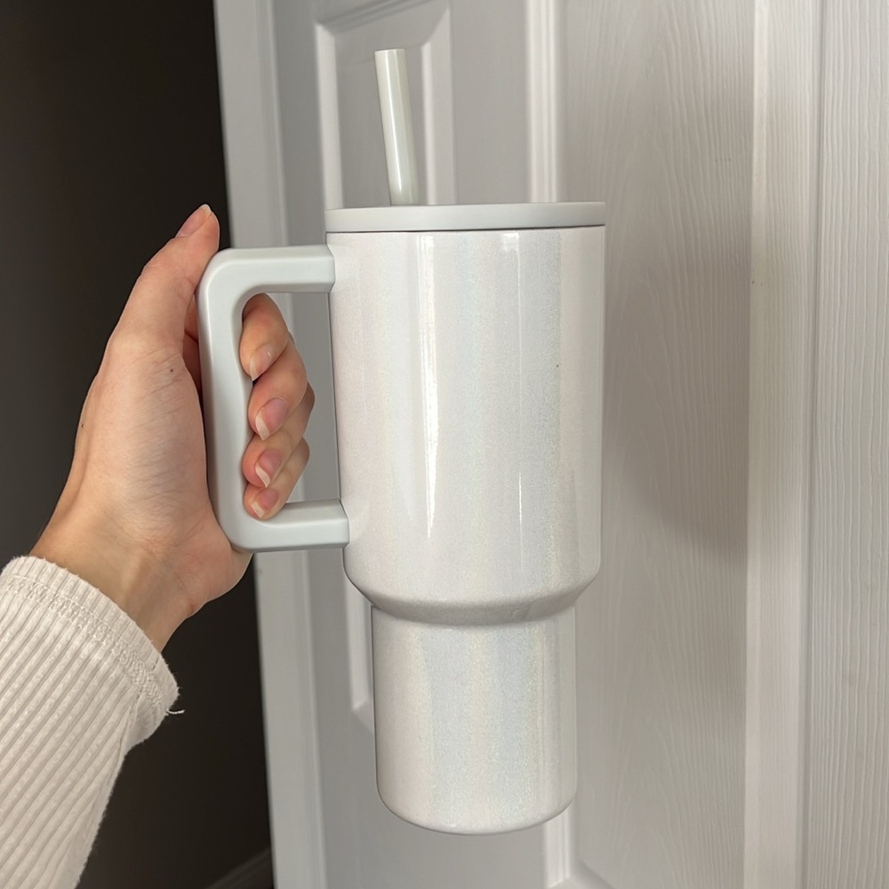 Simple Modern pearlescent 30 oz tumbler